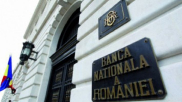 Guvernul discută cu băncile şi BNR despre cum ar trebui modificată legea clauzelor abuzive